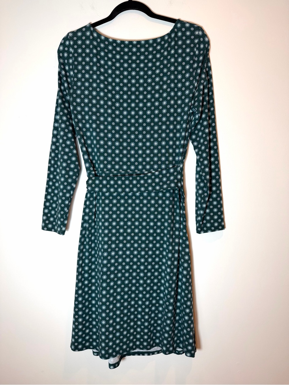Lands' End Green Polka Dot Cotton Modal Boatneck Tie Waist Dress Size Medium - Picture 4 of 9